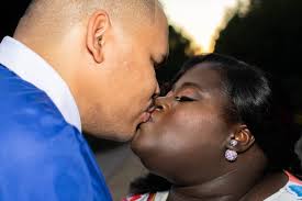 Blind Date With Hidden CEO Leads to Love!