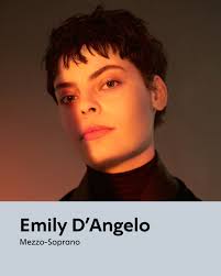 Keri-Lynn Wilson ameongeza picha mpya