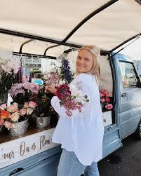 took our little pumpkin to his first patch! 🧸🤎🍂