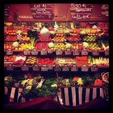 Banc De Fruits Et Legumes Versailles Fruits Et Legumes Fruits Legumes