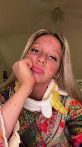 grwm while i tell you about how i almost got jumped+advice abt toxic  friends! #grwm #grwmroutine #fyp #makeup #grwmmakeup #grwmforschool  #slaymylife #fy #trending #relatable #fakefriends