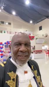 On Sunday May 5th, I hosted Bermuda Institute’s Intercultural Parade of  Flags. Over 15 countries represented that are living in Bermuda! 🌎🗺️🇧🇲  #TownCrierBda