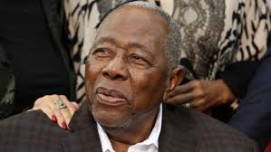 Hank Aaron dies
