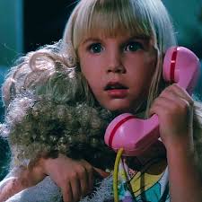 Heather O'Rourke , The Little Blonde Haired Girl From Poltergeist Movie 🎥  in the early 1980's 😎
