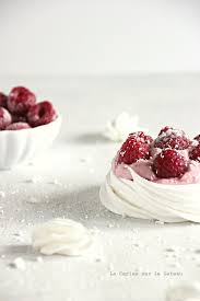 Raspberry Meringue Summer Fruit Raspberry Sommer Frucht Himbeere Fruit D Ete Framboise Photo Christelle Fresh Fruit Recipes Sweet Recipes Pavlova