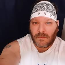 Her first live performance with Linkin Park will forever have a special  place in my heart ❤🔥 ◽◽◽◽ #EmilyArmstrong #LinkinPark #DeadSara #FromZero  #MikeShinoda