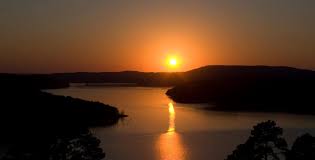 Today it offers a launch ramp with canoes, kayaks, pedal boats, and fishing boats for rent at the park. Rocky Branch Campground Beaver Lake Recreation Gov