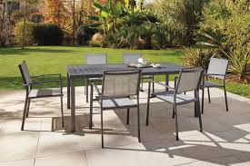 Savourez de longs et agréables moments au soleil avec nos différentes tables de jardin. Table De Jardin En Aluminium Tanna 6 A 8 Personnes Brico Depot