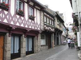 Pontivy Morbihan Maisons A Pans De Bois France Scenery Structures
