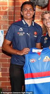 Whether he becomes a big star or not, he's a very impressive teenager. Mia Fevola Sparks Romance Rumours With Western Bulldogs Jamarra Ugle Hagan Aktuelle Boulevard Nachrichten Und Fotogalerien Zu Stars Sternchen
