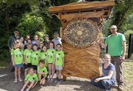 Cambridge pool sculpture 'no ordinary sign'