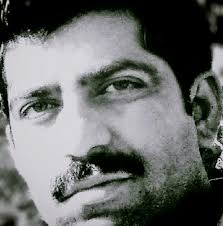 مصر: ہسپتال میں آرٹسٹ منه قدري کی نومولود کے کان میں اذان دینے کی ویڈیو  وائرل