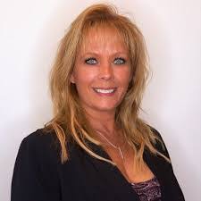 Debbie Kruse's Instagram, Twitter & Facebook