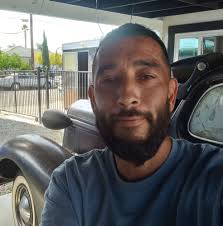 Need help rebuilding skoolie in Bay Area?