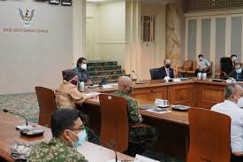 If imagining it as serawak helps you get the one of the assumptions made in your question is incorrect, though, because sarawakians are almost. Mosti On Twitter Turut Diadakan Mesyuarat Badan Bertindak Imunisasi Covid 19 Citf Sarawak Bersama Yb Datuk Amar Douglas Uggah Embas Timbalan Ketua Menteri Sarawak Yang Juga Pengerusi Jawatankuasa Pengurusan Bencana Negeri Sarawak Jpbns