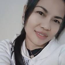 Sawa knb nang kaka #sanaallmaychocolates ?? Sali na sa aming  ValentinesDayTreats Php 5000 worth of chocolates ang aming ipapamigay.Paano  sumali ?simple lang mga ka #RN 3 easy steps lang👌 ⏩Step 1) like