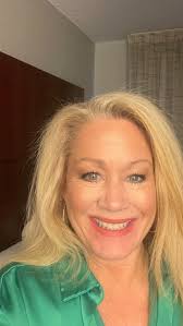 Betsy Barnes (@rockitrightentertainment) • Instagram photos and videos