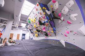 Beta bouldering gym is the largest bouldering gym in flagstaff arizona. Bouldering Central Rock Gym Manhattan