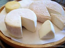 Crottin De Chevre Chevre Cremeux Et Petit Affine Fromage Maison Fromage Cremeux
