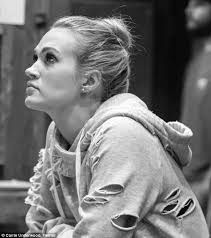 Carrie Underwood shares post-surgery snap since getting 50 stitches