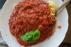 Spaghetti Bolognese Mit Frischen Tomaten Von Boloben Chefkoch Rezept Spaghetti Bolognese Rezept Spaghetti Bolognese Bolognese