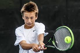 Oxford tennis cruises in first round win over Center Hill