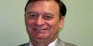 Hillsborough County Panel Fires Auditor, Gives Top Administrator Two Weeks  Notice