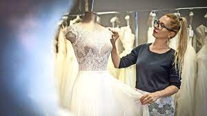 Wir helfen dir mit tipps und tricks dein kleid zu finden. Schauplatz Tradition War Gestern Stuttgart Stuttgarter Zeitung