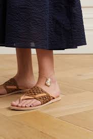 21 Dainty Anklets To Leave On All Summer Long Fashionista All coupons deals free shipping verified.