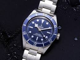 Tudor comes to only watch 2019 with a first for the brand — a black bay in full ceramic. 79030b Navy Blue Fifty Eight Black Bay Tudor Review