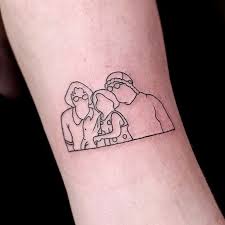 Minimalist Family Portrait Piece By The Homeboy Top Potrait Tattoo Minimalist Tattoo Tattoos