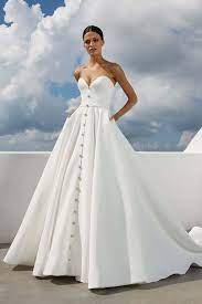 Maybe you would like to learn more about one of these? 32 Brautkleider Taschen Ideen In 2021 Ausgestellte Rocke Kleider Braut