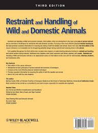 Polar bear what it looks like: Restraint And Handling Of Wild And Domestic Animals Amazon De Fowler Murray E Fremdsprachige Bucher