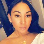 Ashley Acri's Instagram, Twitter & Facebook