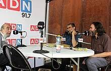 Es una estación radio chilena muy popular, la cual puedes sintonizar en la frecuencia 91.7 mhz del dial fm en la ciudad capital santiago de chile. Radio Adn Wikipedia La Enciclopedia Libre