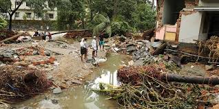 Terletak di pantai timur malaysia, pulau tioman menyuguhkan pemandangan alam yang menakjubkan, daratan yang dipenuhi hutan, serta batu. Banjir Di India Hingga Topan Di Jepang Ini 5 Bencana Alam Terburuk Di 2018 Halaman All Kompas Com