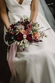 Aside from flowers, you can also use some berries, grasses and barks of trees to highlight your fall wedding bouquets. Guide To Autumn Wedding Flowers In Season In The Uk Ireland