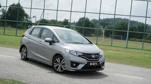 Honda jazz becomes a great rival to produa myvi. Review Honda Jazz 1 5l V Spec Tested Astro Awani