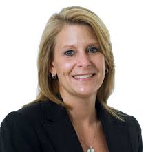 Debbie Thrasher's Instagram, Twitter & Facebook