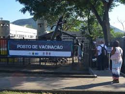 Doses chegam ao rj, mas vacinação para cariocas de 24 anos segue suspensa. Segundo Posto De Vacinacao Sob Coordenacao Da Marinha E Inaugurado No Rio De Janeiro Rj Marinha Do Brasil