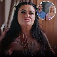 How old is Sophie's mom?