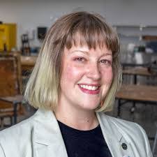 Larry Pile's Instagram, Twitter & Facebook