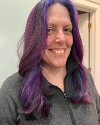 Custom vivid colors for the coolest woman I know! @rachellyons716 Thank you  for always supporting my art. 💙💜 • • • #pravanavivids #redken  #redkenshadeseq #studio806salon #elmwoodsalon #purplehair #colormelt  #highlights #hairstylist
