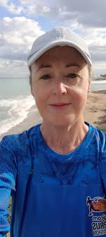 Limassol Marathon Cyprus Fantastic solo run and the win in 2.31.12 🏆 for  Matt Blunden💪🏻 Great strong effort