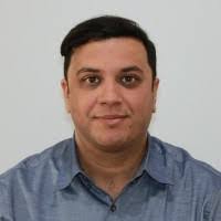 Arif Shah's Instagram, Twitter & Facebook