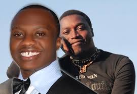 Ese hagati ya King James na Danny Vumbi ninde wigiza nkana?