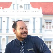 Untuk makluman kita, smk tinggi batu pahat telah ditubuhkan pada tahun 1914 dan dipindahkan ke tapak sekolah sekarang di jalan zahrah pada tahun 1919. Anugerah Guru Inspirasi Mcdonald S Malaysia