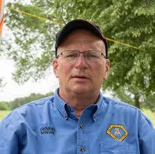 What scuba diving equipment package to buy for a beginner?