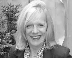 Anne Garvey's Instagram, Twitter & Facebook