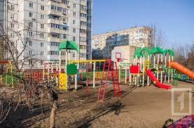 Динамо киев в рамках поединка четвертого тура чемпионата украины играло против ингульца на стадионе им. V Krivom Roge Na Zhilmassive Ingulec Ustroili Subbotnik Pershij Miskij